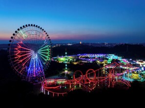สถานที่น่าสนใจ