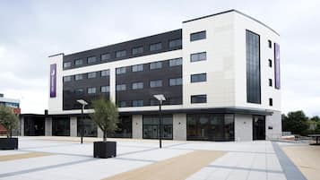 المنشأة من الخارج