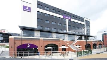 المنشأة من الخارج