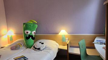 Family Suite, 2 Bedrooms | Premium bedding, in-room safe, desk, iron/ironing board