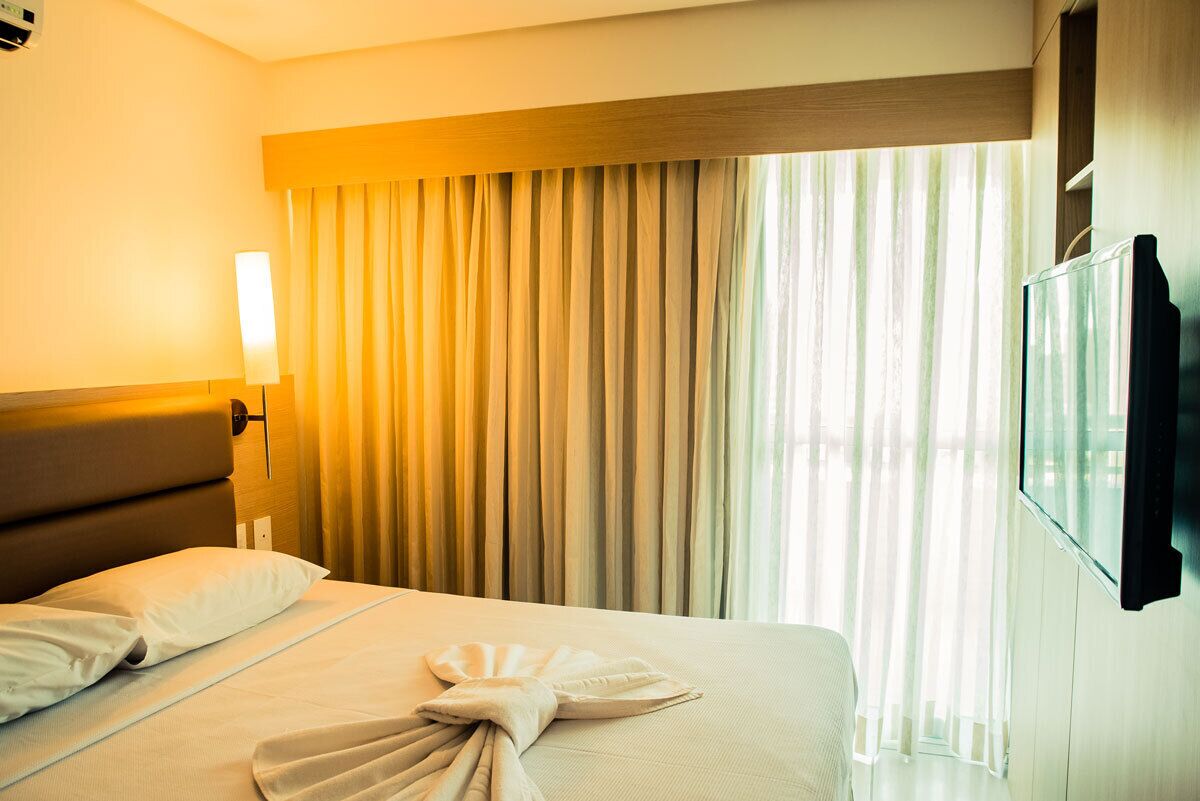 2 bedrooms, in-room safe, individually decorated, individually furnished