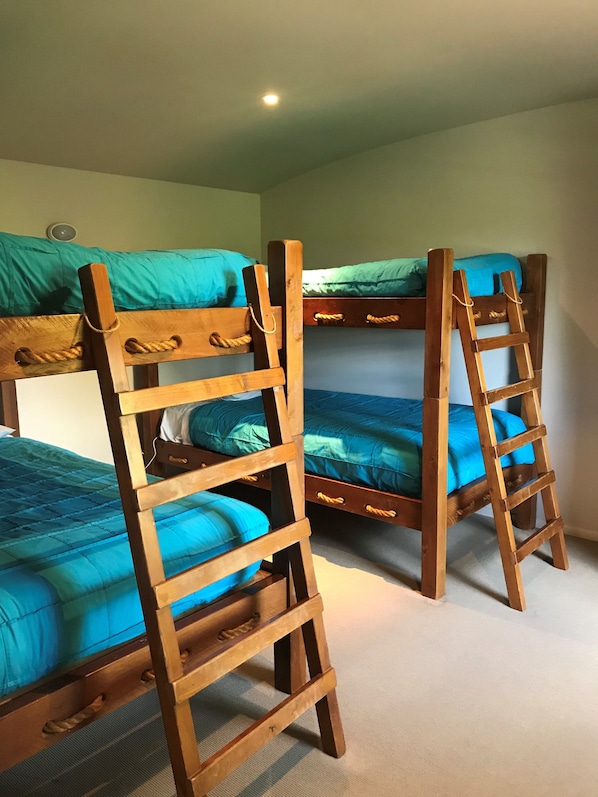 Apartment, 2 Schlafzimmer (The Hobbit Unit) | Kostenloses WLAN, Bettwäsche