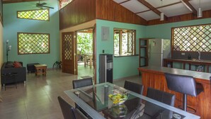 Area keluarga