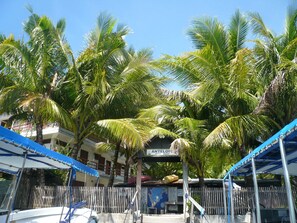 Dock - Antelope Guesthouse (Malakal Island)