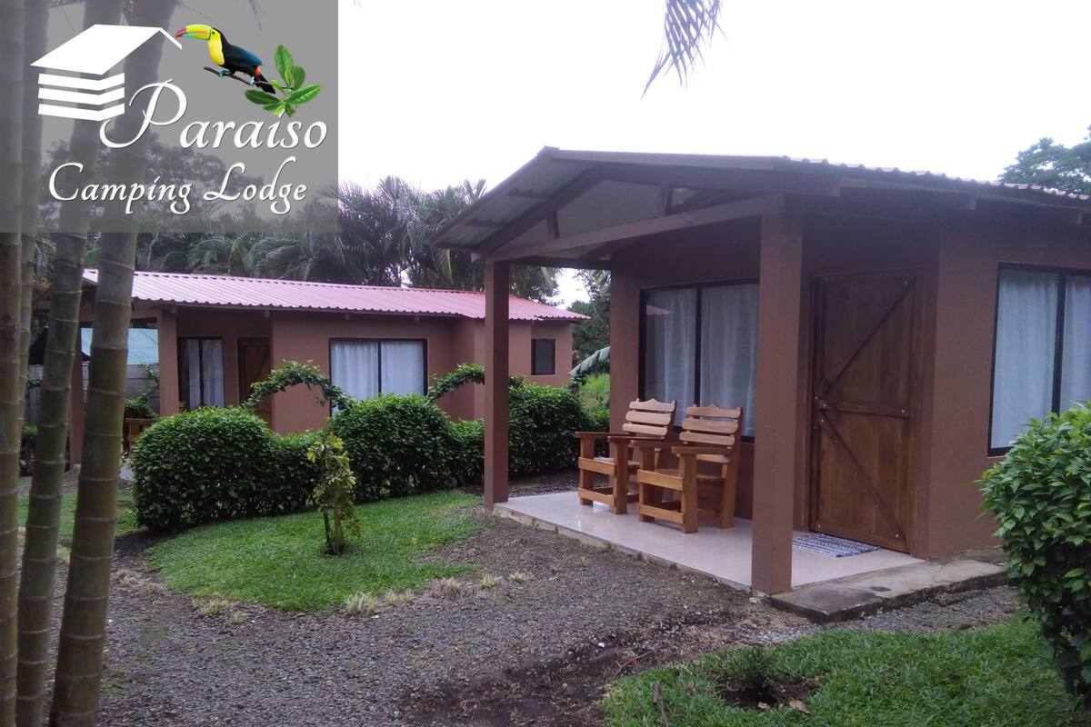 Standard Bungalow, 2 Double Beds