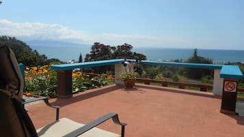 Queen Room, Ocean View  | Balcony view