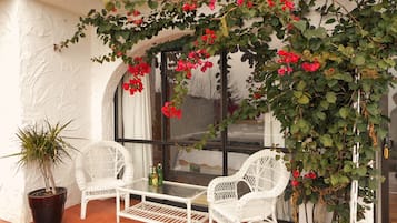 Double Room, Sea View | Terrace/patio