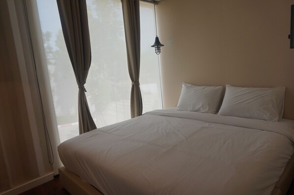 1 bedroom, desk, rollaway beds, free WiFi