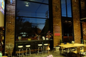 Lobby sitting area - Pattara House (Buriram)