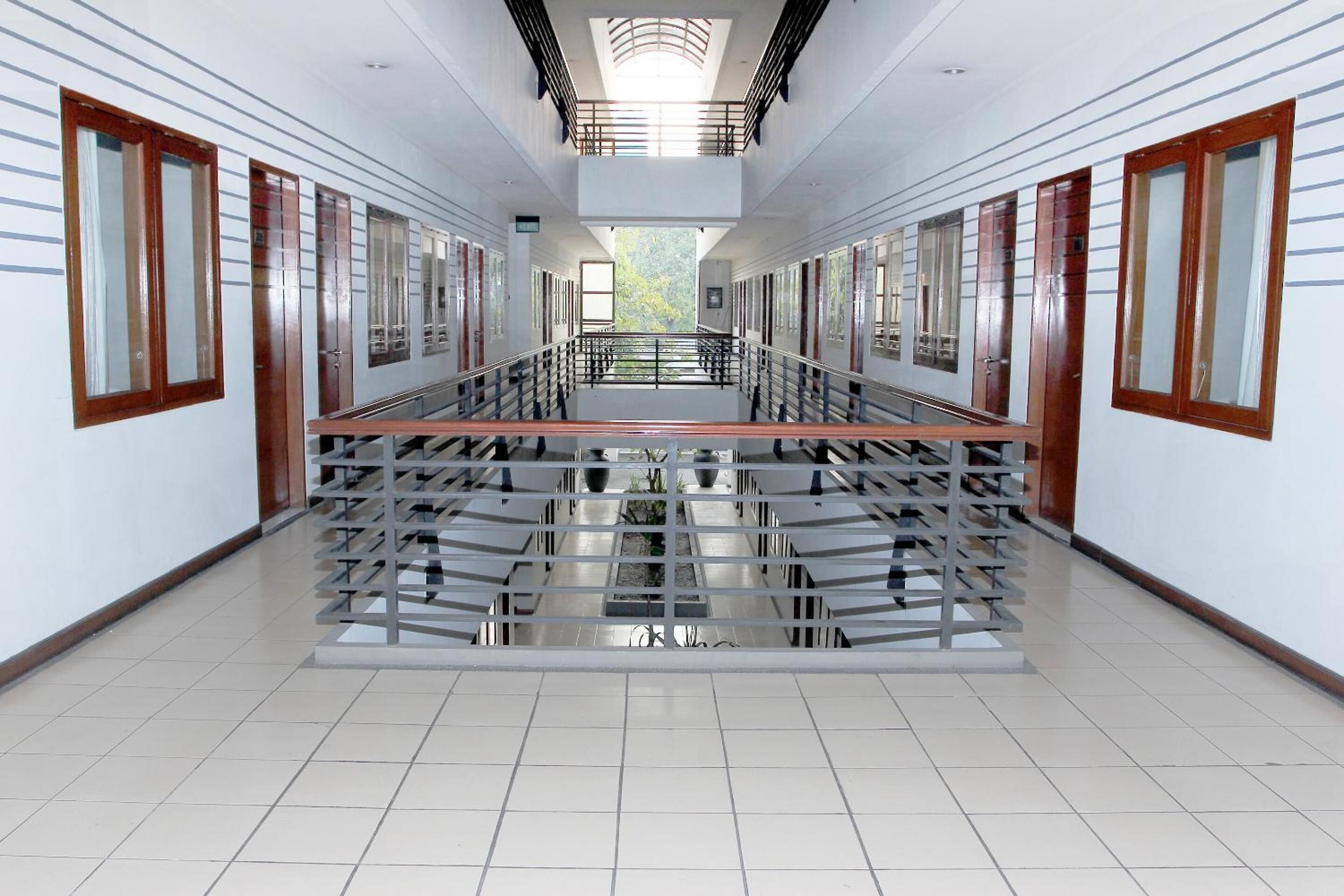 Photo - N Hotel Harmoni Jakarta