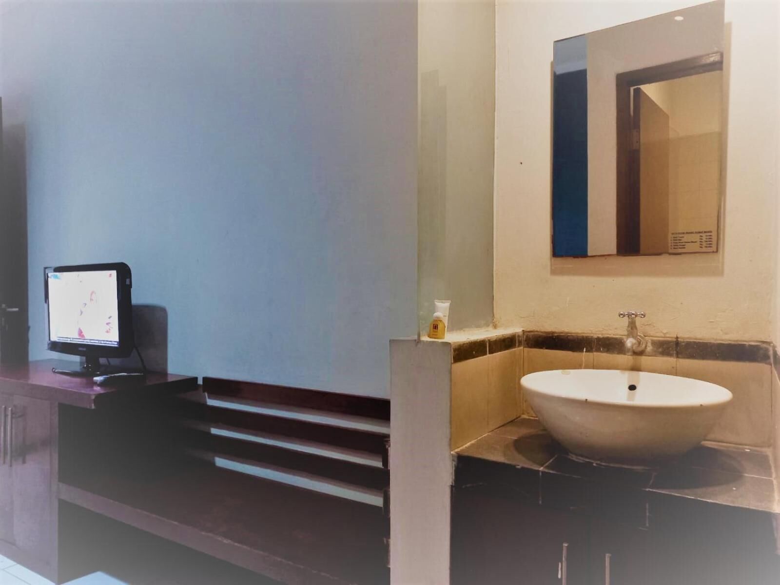 Photo - N Hotel Harmoni Jakarta