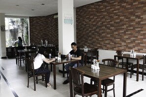 Restaurant - N2 Hotel Gunung Sahari (Jakarta)