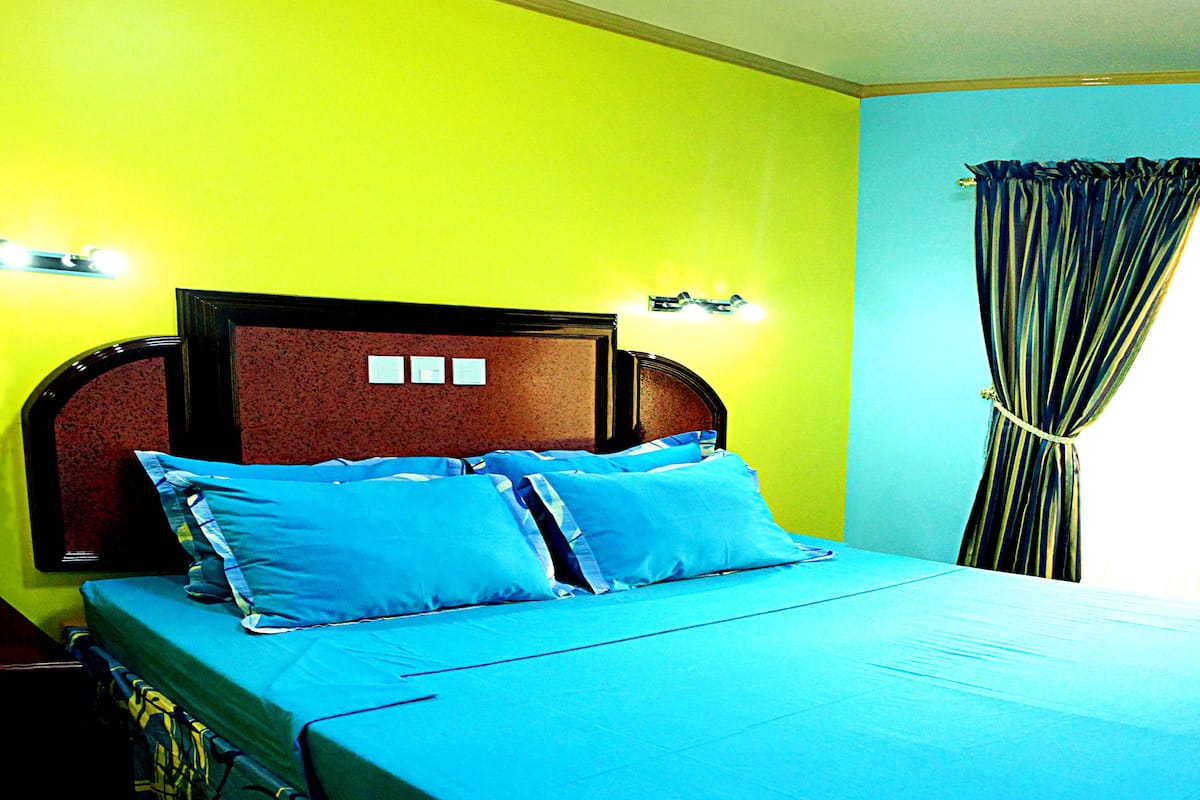 suite | rollaway beds, free wifi