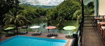 Pechmaneekan Beach Resort