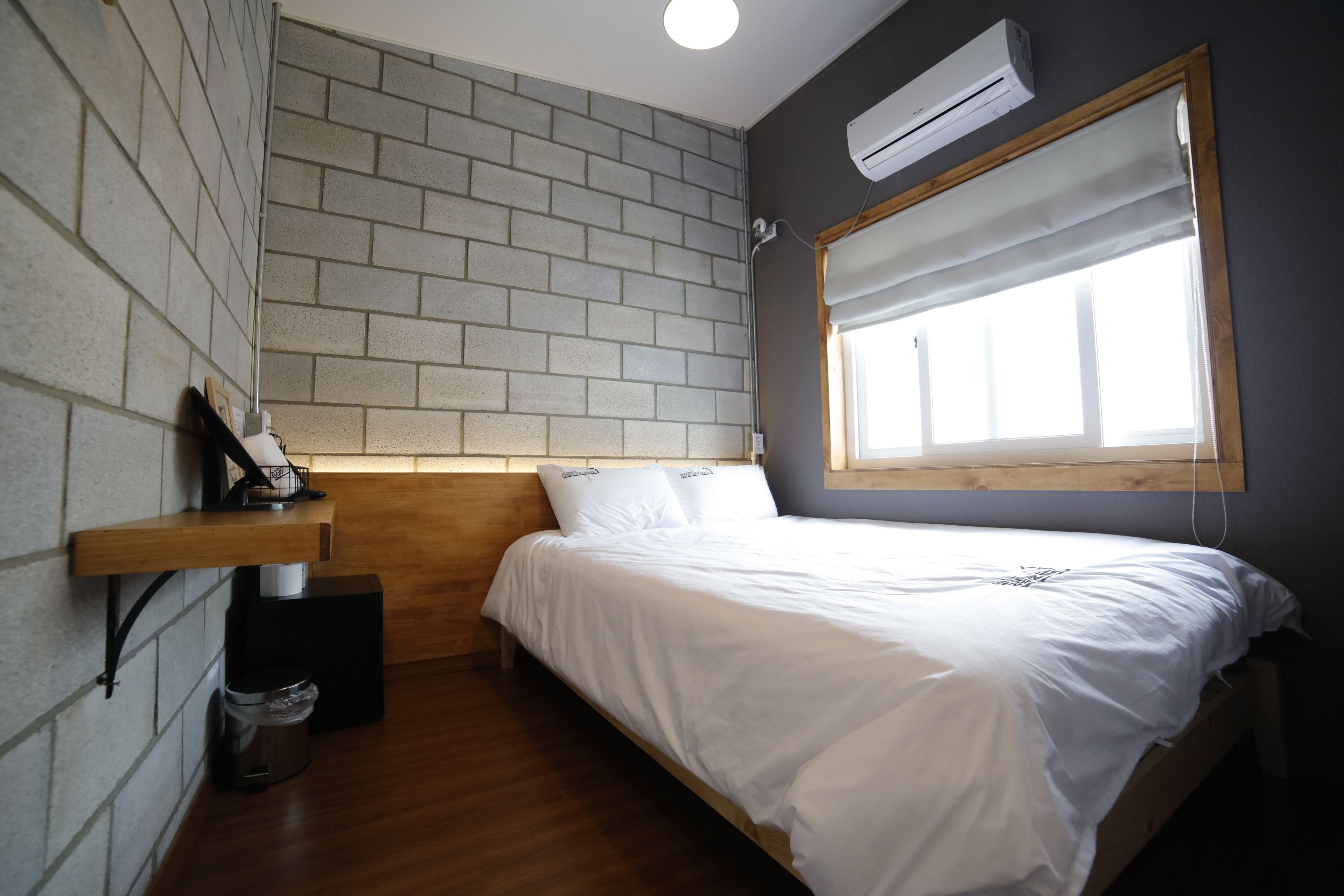 Standard Double Room | Free WiFi