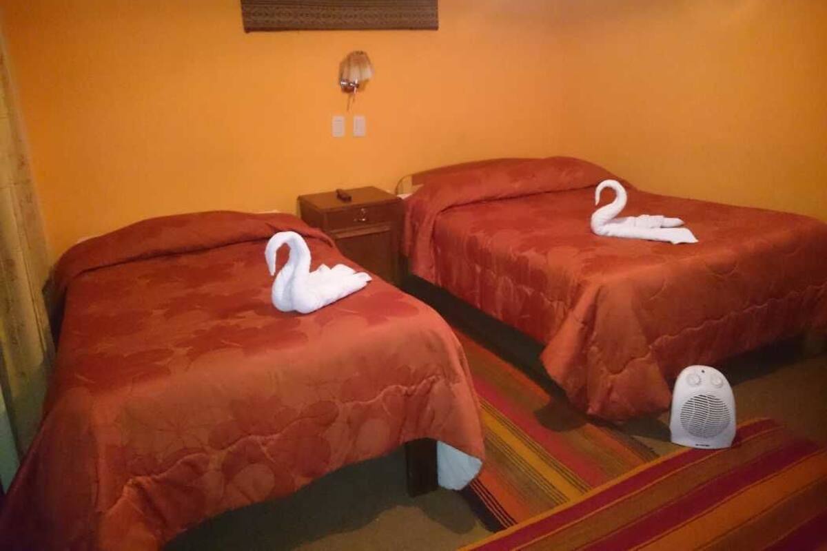 Twin Room | In-room safe, iron/ironing board, free WiFi