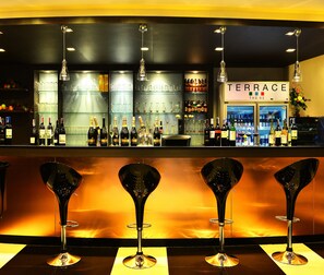 Bar (on property) - Bubble Space - Hostel (Bangkok)