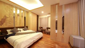 Deluxe Double Room | City view