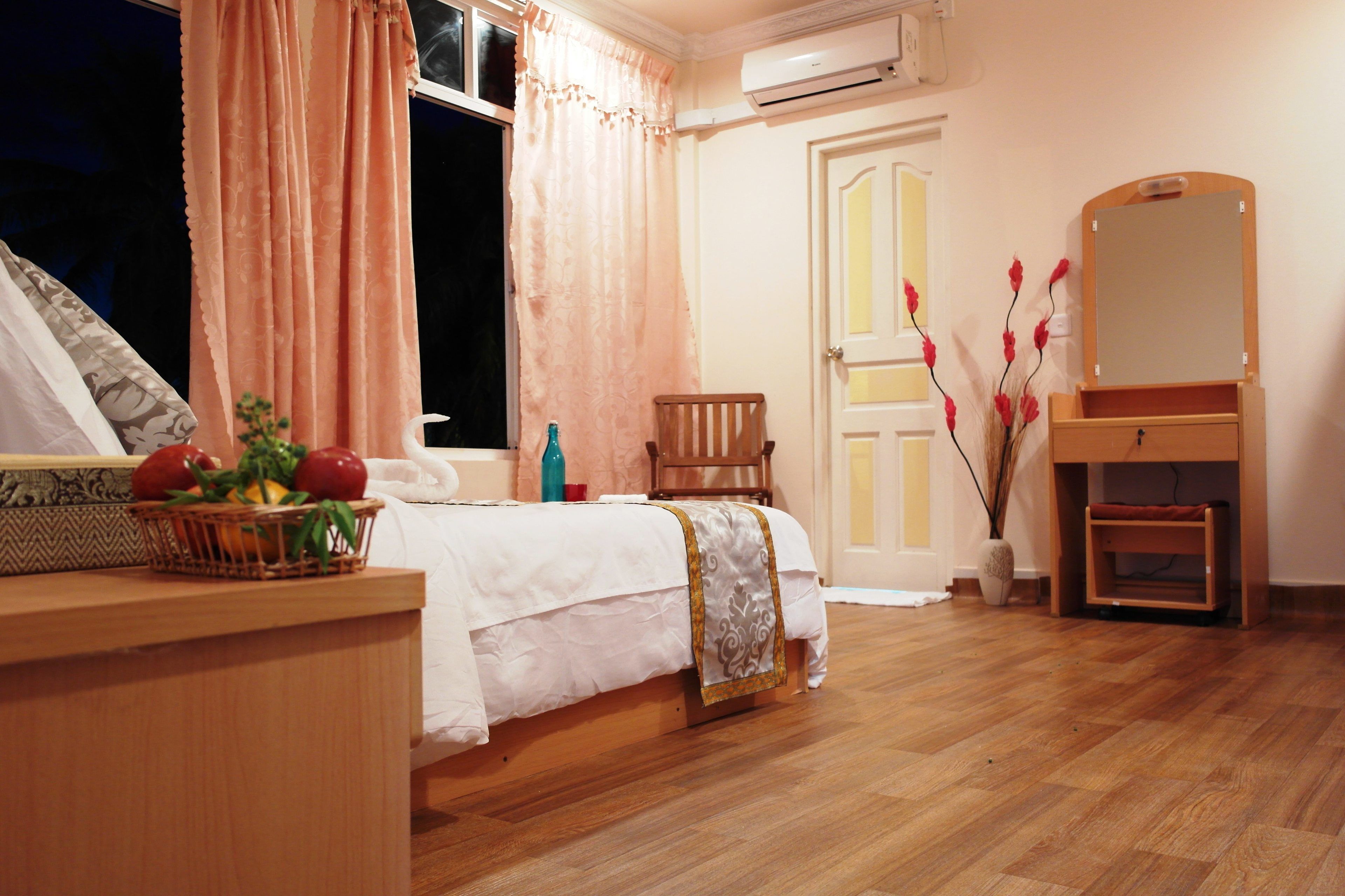 Photo - Koimala Hotel