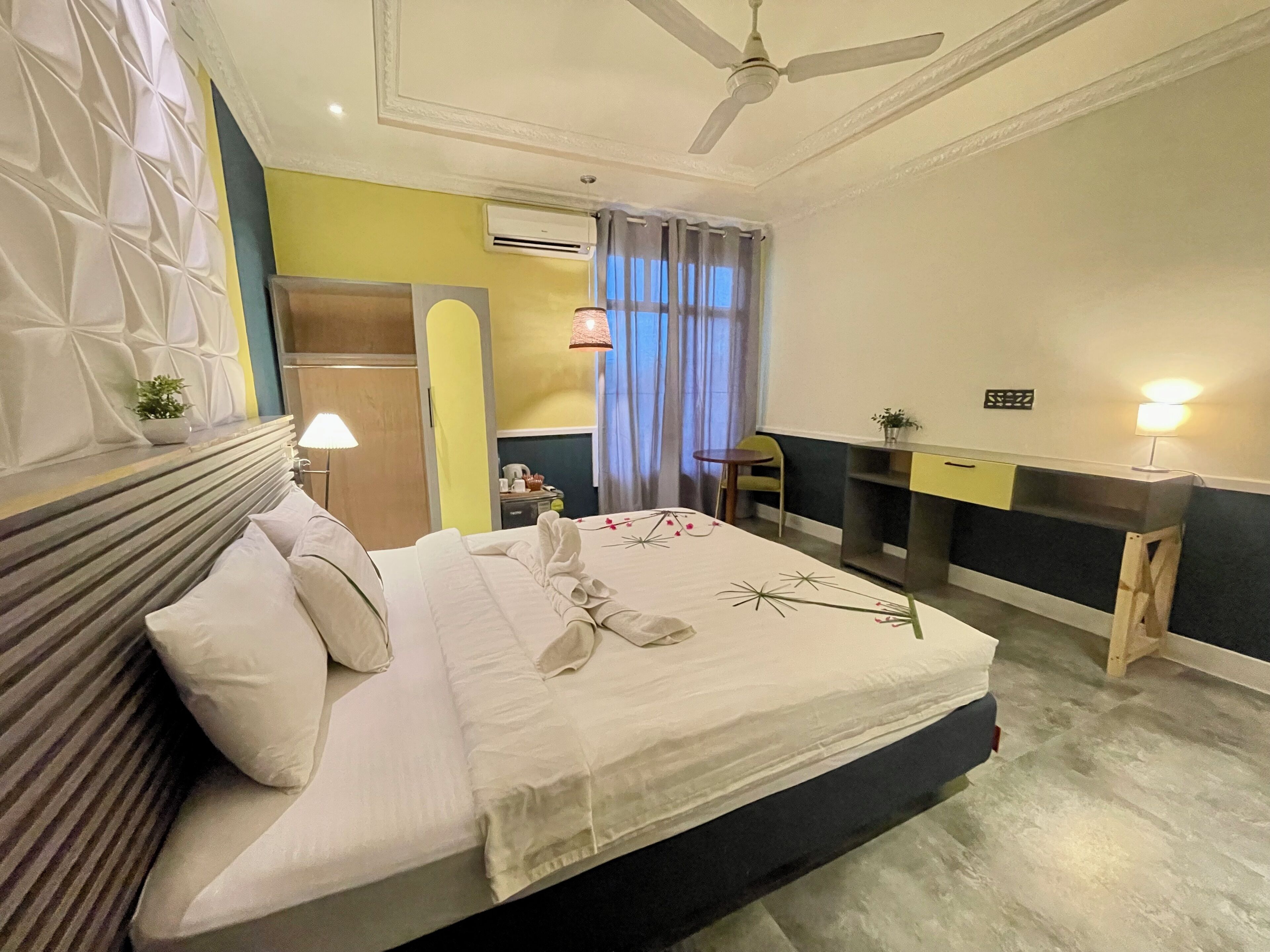 Photo - Koimala Hotel