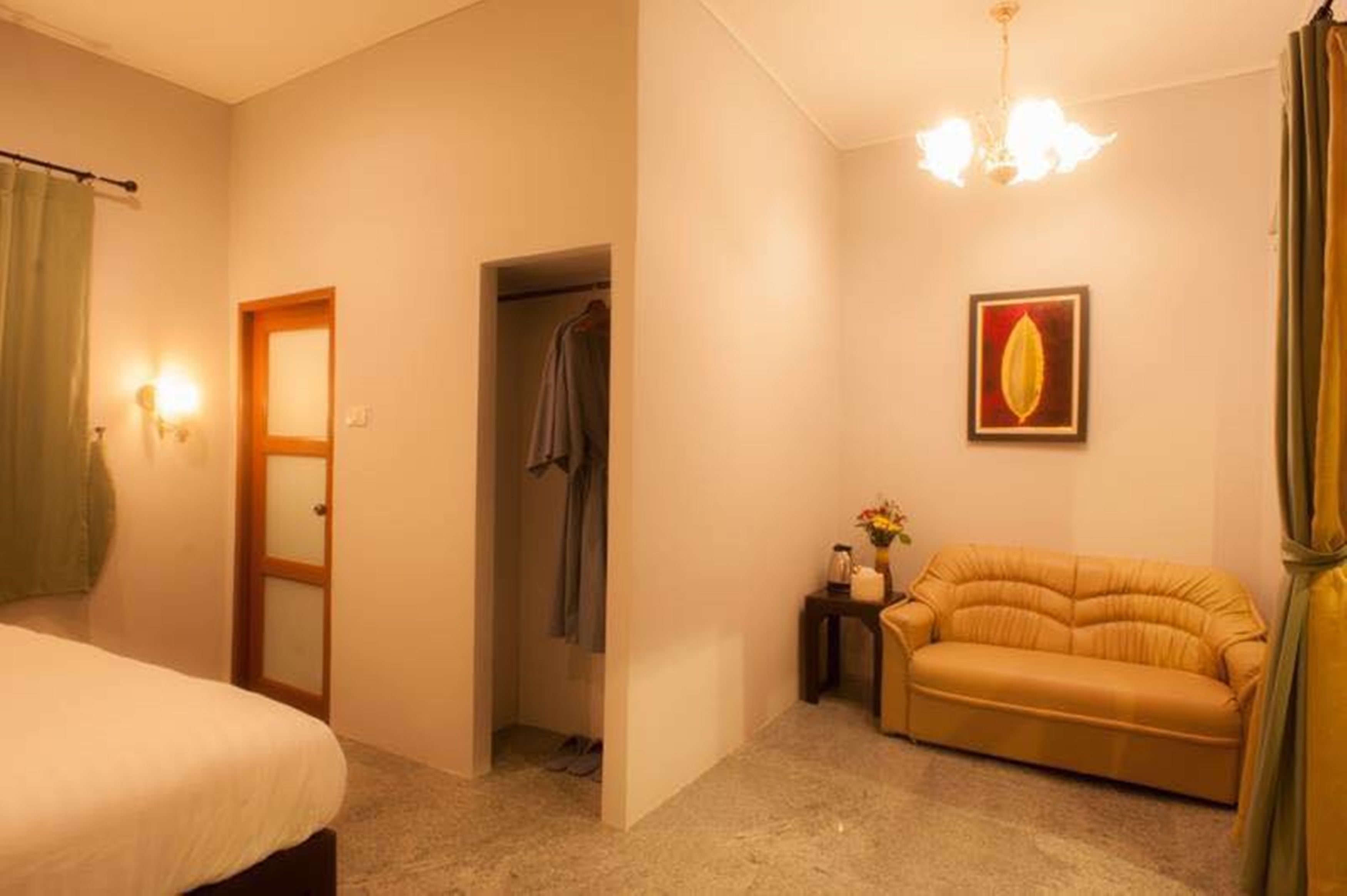 32-inch lcd tv with cable channels, tv