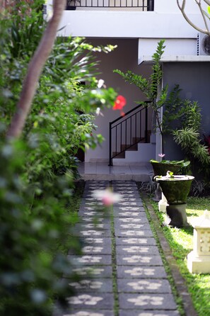 Garden - Cameng Homestay (Denpasar)