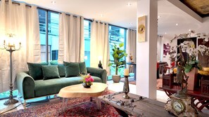 プラズマテレビ