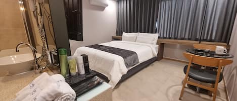 Standaard kamer | Lakens van Egyptisch katoen, hypoallergeen beddengoed, donzen dekbedden