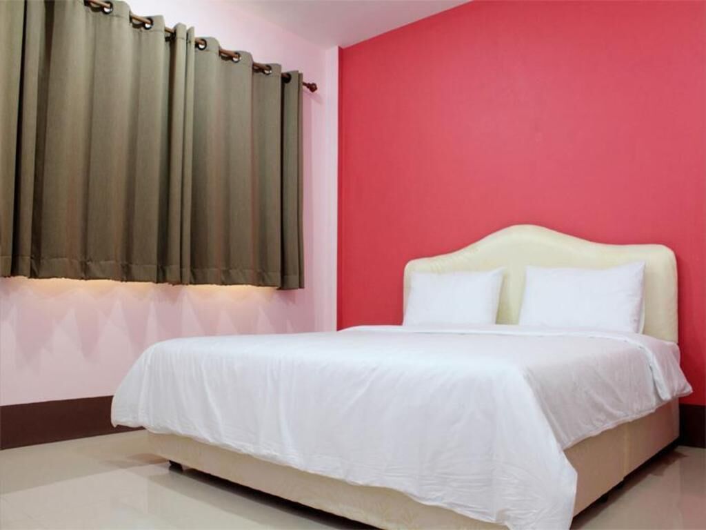 Bureau, Wi-Fi gratuit, draps fournis