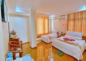 Family Suite | Minibar, in-room safe, desk, blackout drapes - Hotel G-Seven (Mandalay)