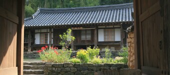 Yi Jin-rae's Historic House