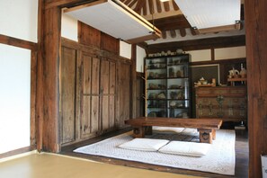Traditional House (Sarangchae)