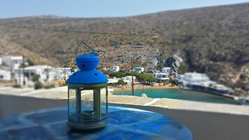 Panorama Twin kamer, 2 eenpersoonsbedden, uitzicht op haven, uitzicht op zee | Terras