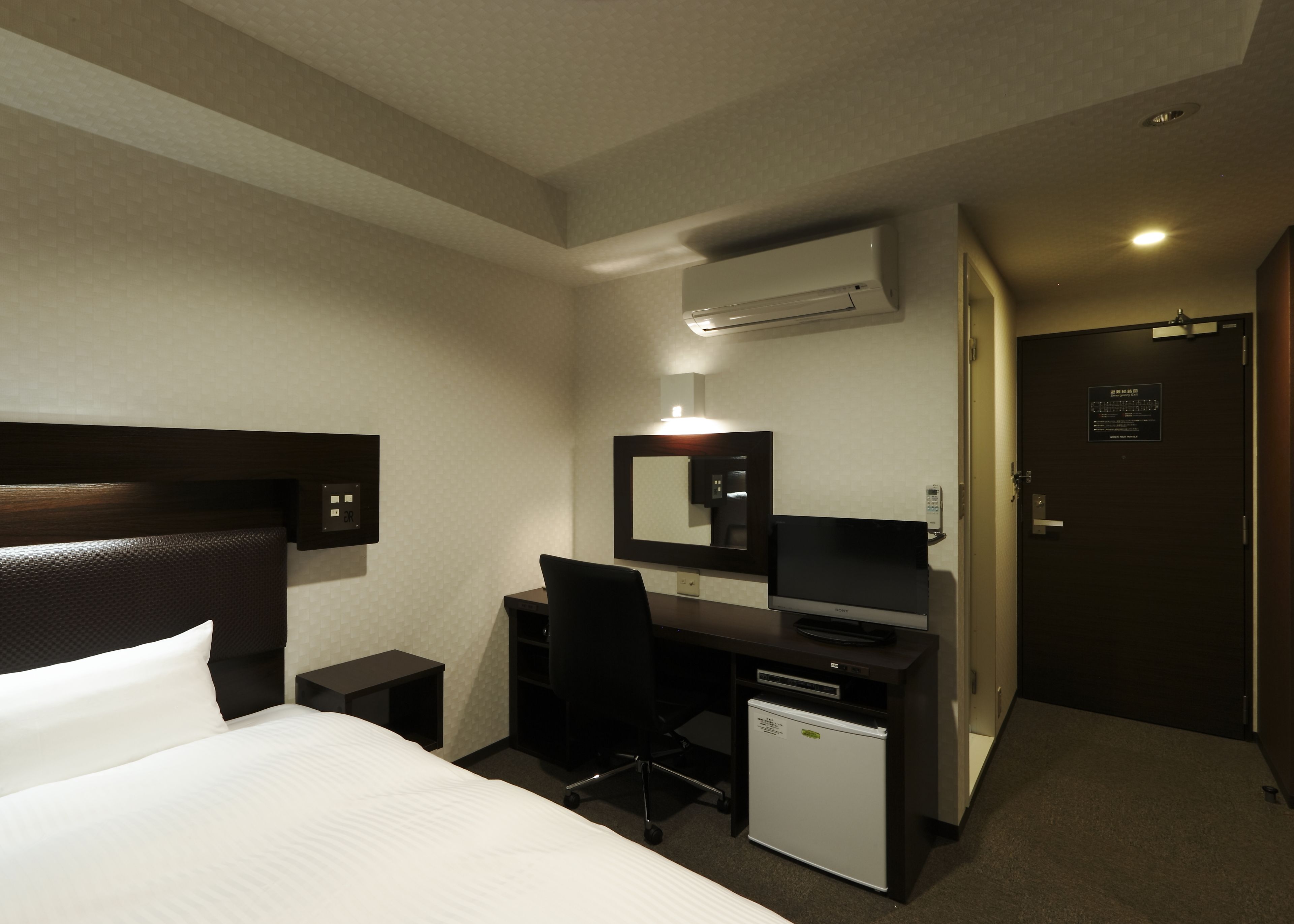 down duvets, desk, blackout curtains, free wifi