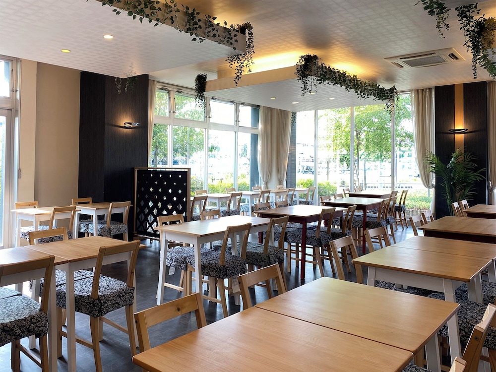 Green Rich Hotel Osaka Airport by null