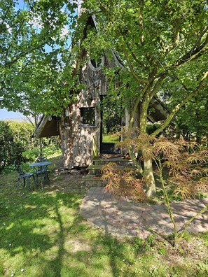 Standard Cabin, Shared Bathroom (Fée Oursinest) | Exterior