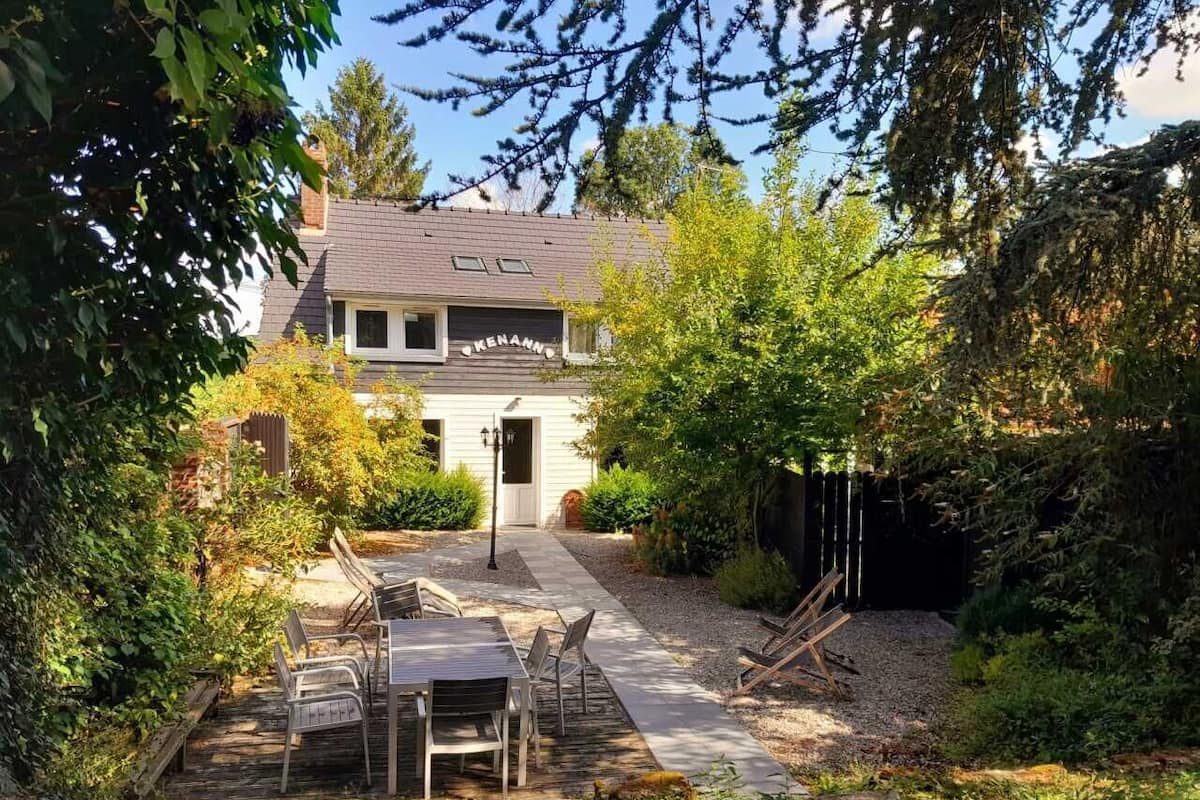 Maison (Kenann) | Extérieur