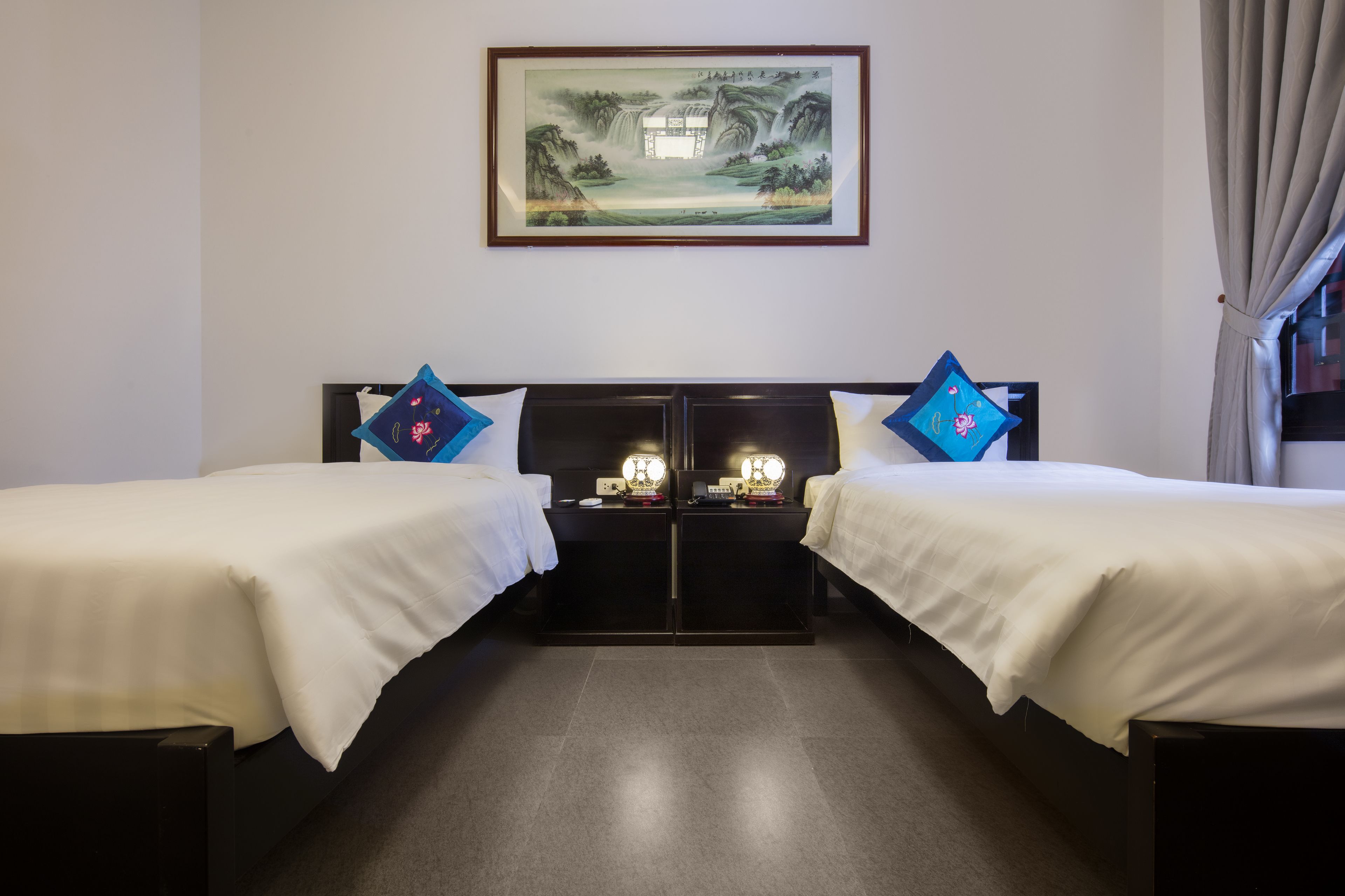 superior double or twin room | in-room safe, blackout curtains, rollaway beds, free wifi