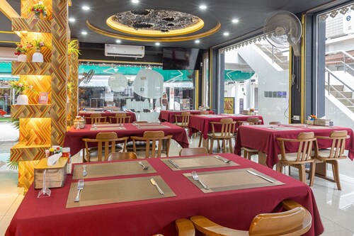 Break Point Patong Hotel