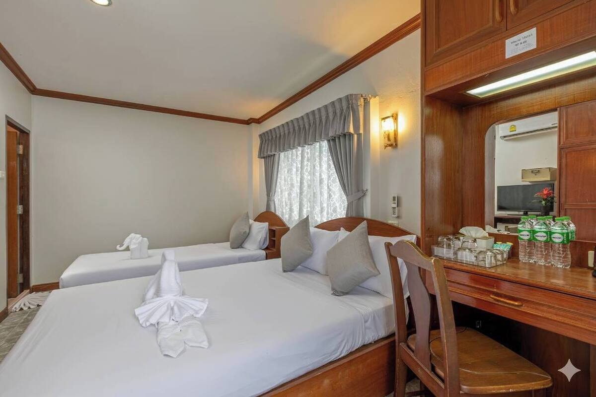 In-room safe, desk, laptop workspace, WiFi (free)