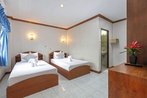 Caja de seguridad en la habitación y decoración personalizada 