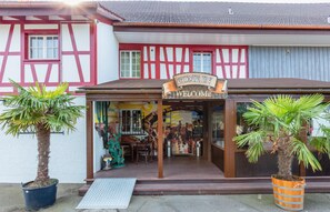 Check-in/check-out kiosk - Stars and Stripes - Motel Steighof (Brutten)