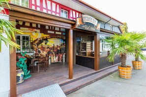 Interior entrance - Stars and Stripes - Motel Steighof (Brutten)