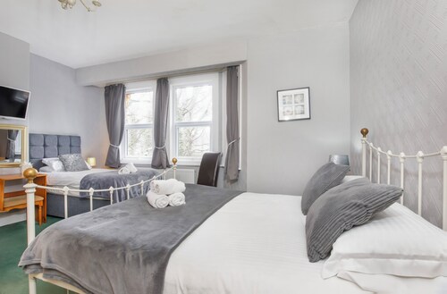 St Mary's Guest House 