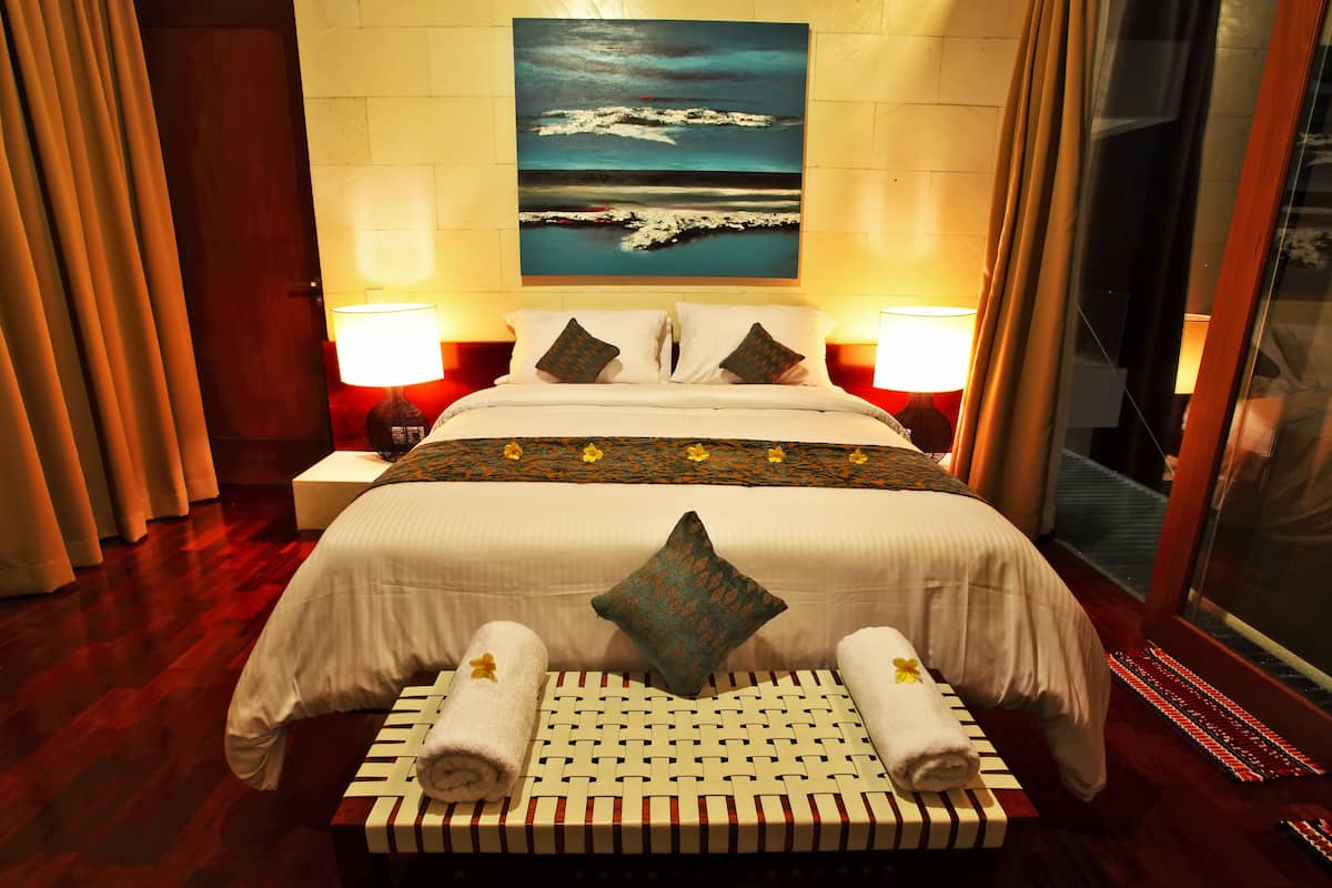 1 bedroom, in-room safe, desk, free WiFi