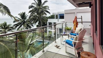 Suite Little Treats | Balcony