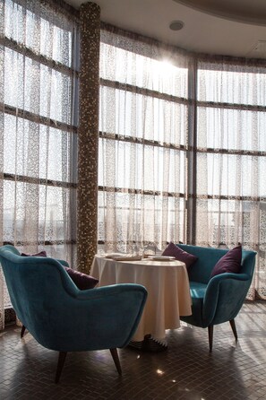 بار (في المنشاة)