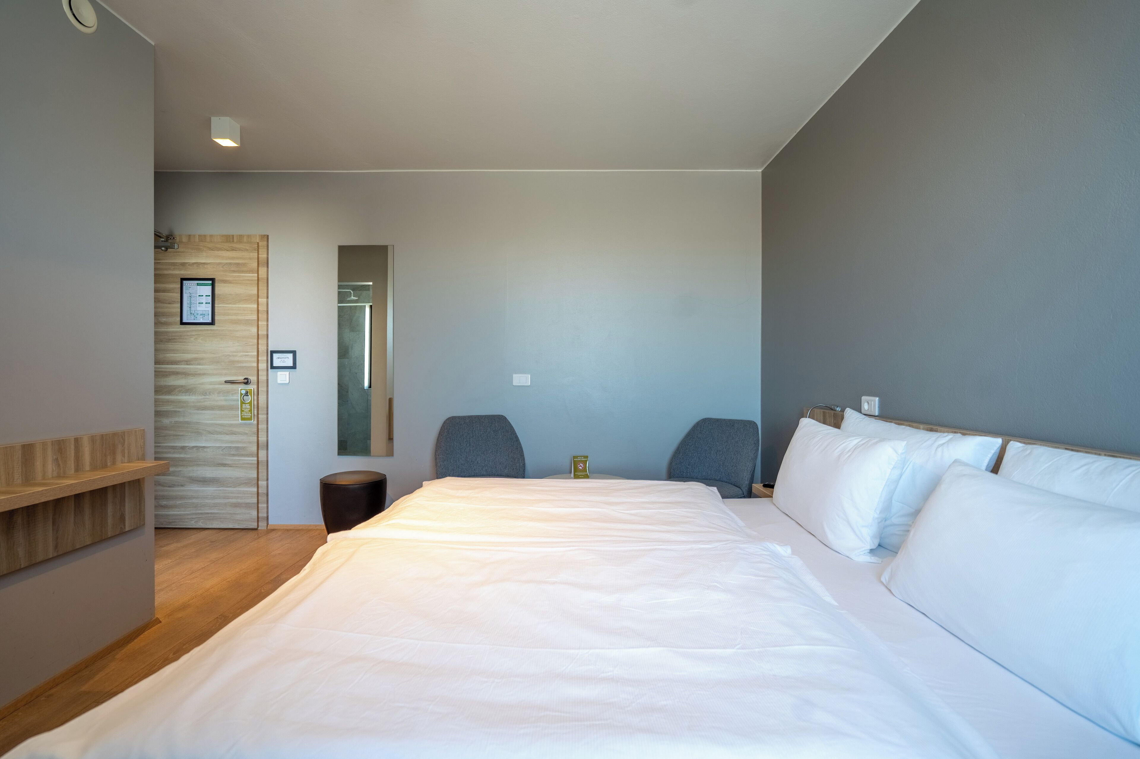 superior double room | 1 bedroom, desk, laptop workspace, blackout curtains