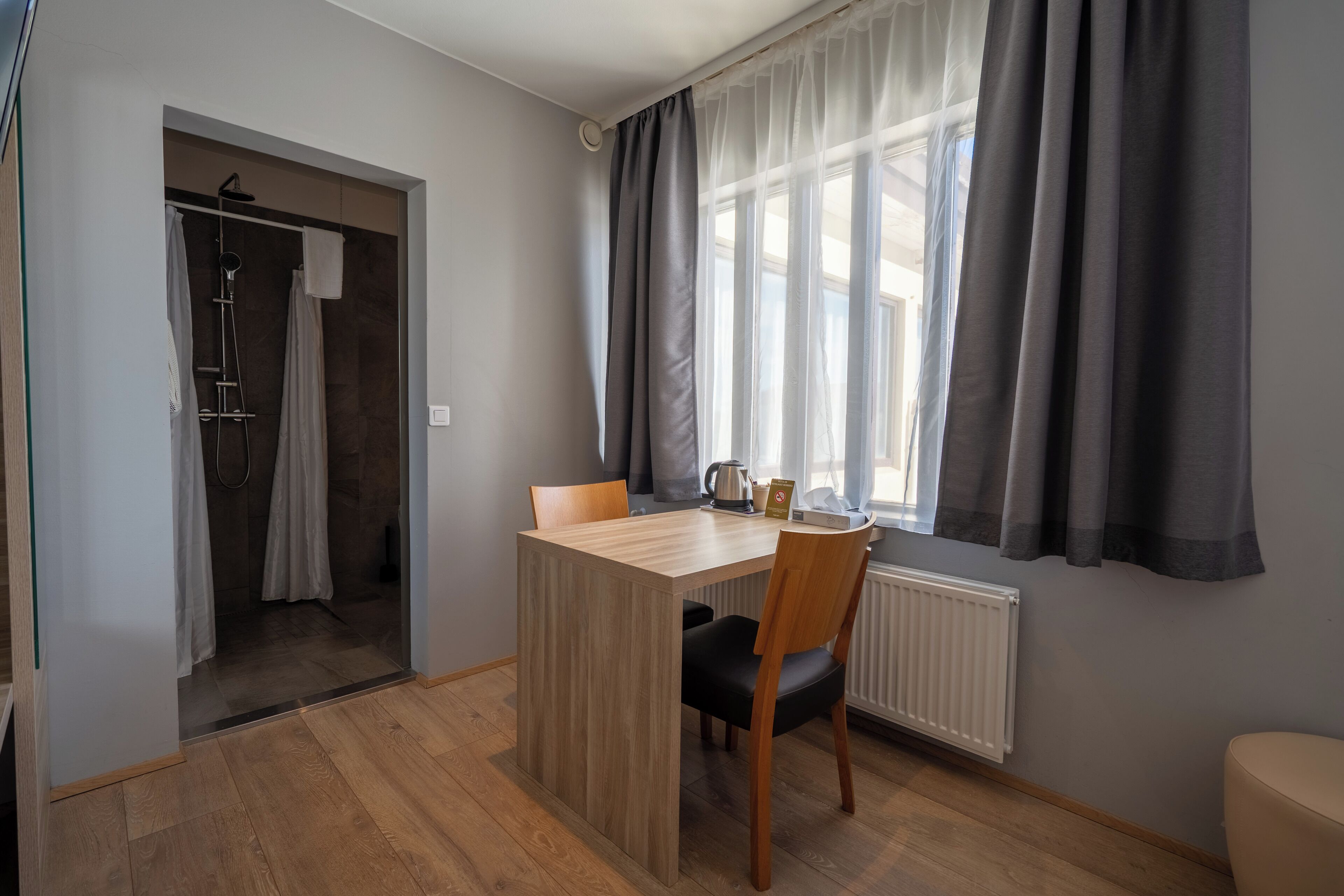 standard double room | room amenity