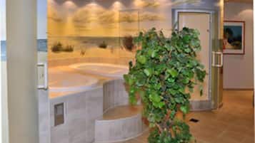 Indoor spa tub